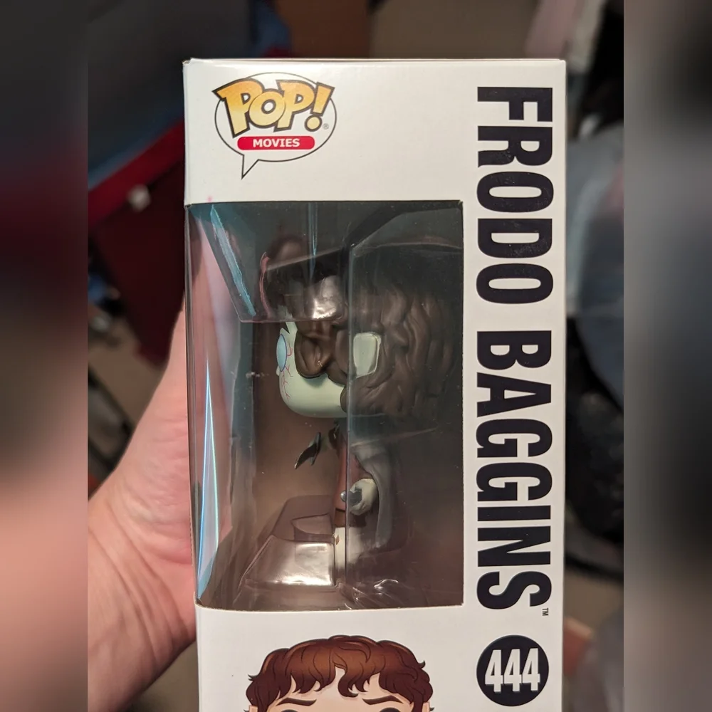 Funko Pop Frodo baggins #444 Limited Edition Glow Chase Collectible LOTR
